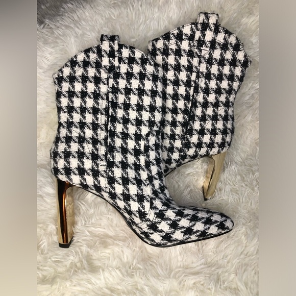 Jessica Simpson Shoes - Black and White Houndstooth Women's Boots size 8.5
